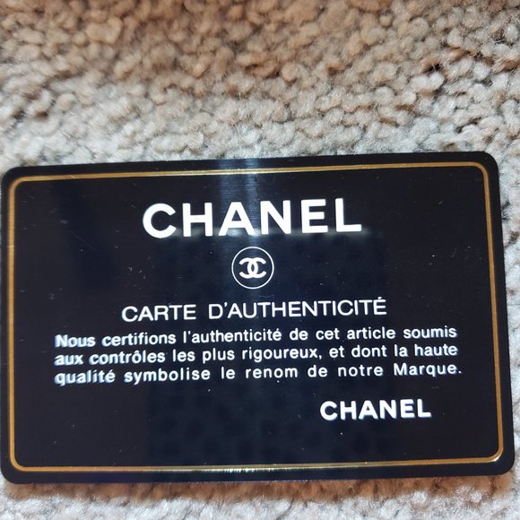 Aunthentic Chanel Limited Edition Dec 2014 - Picture 5 of 11